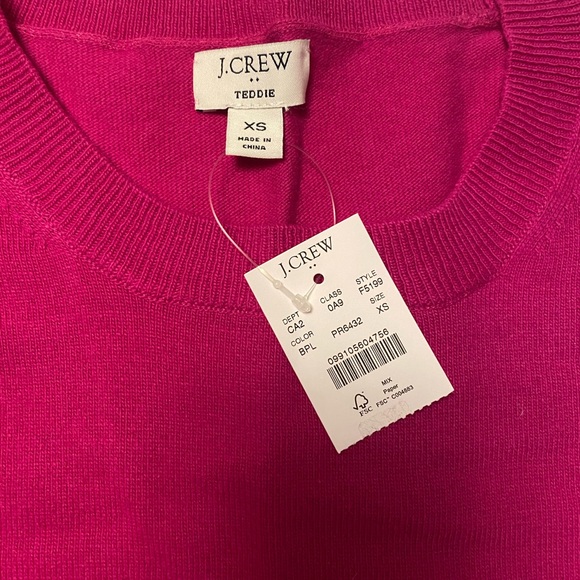 J. Crew Women's Fuchsia Sweater NEW - Picture 3 of 4